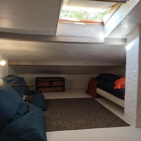 Chambre D'Hotes L'Orange Bleue Рюстрель Экстерьер фото